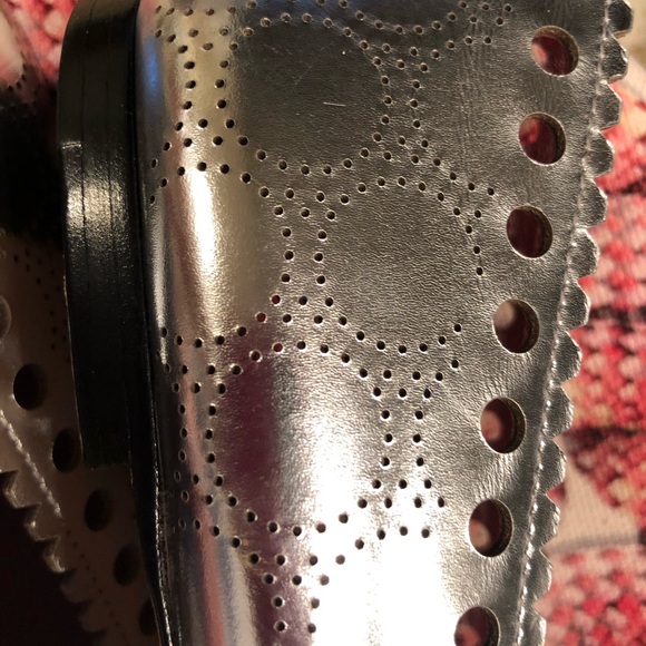 Corolla flats - Picture 2 of 2